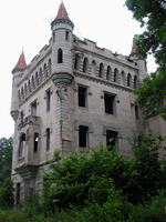 Замок во Владимирской области